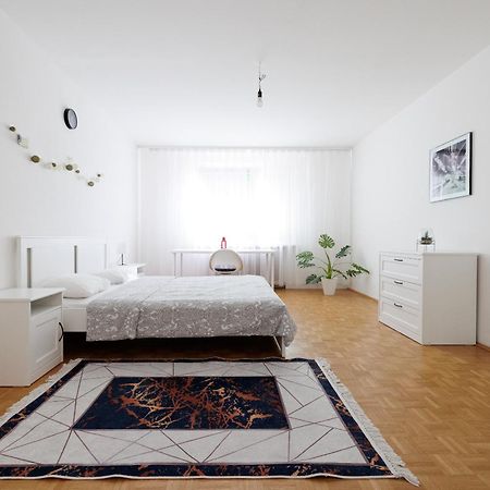 Cozy, Spacious And Charming 4 Bedrooms Apartament Viyana Dış mekan fotoğraf