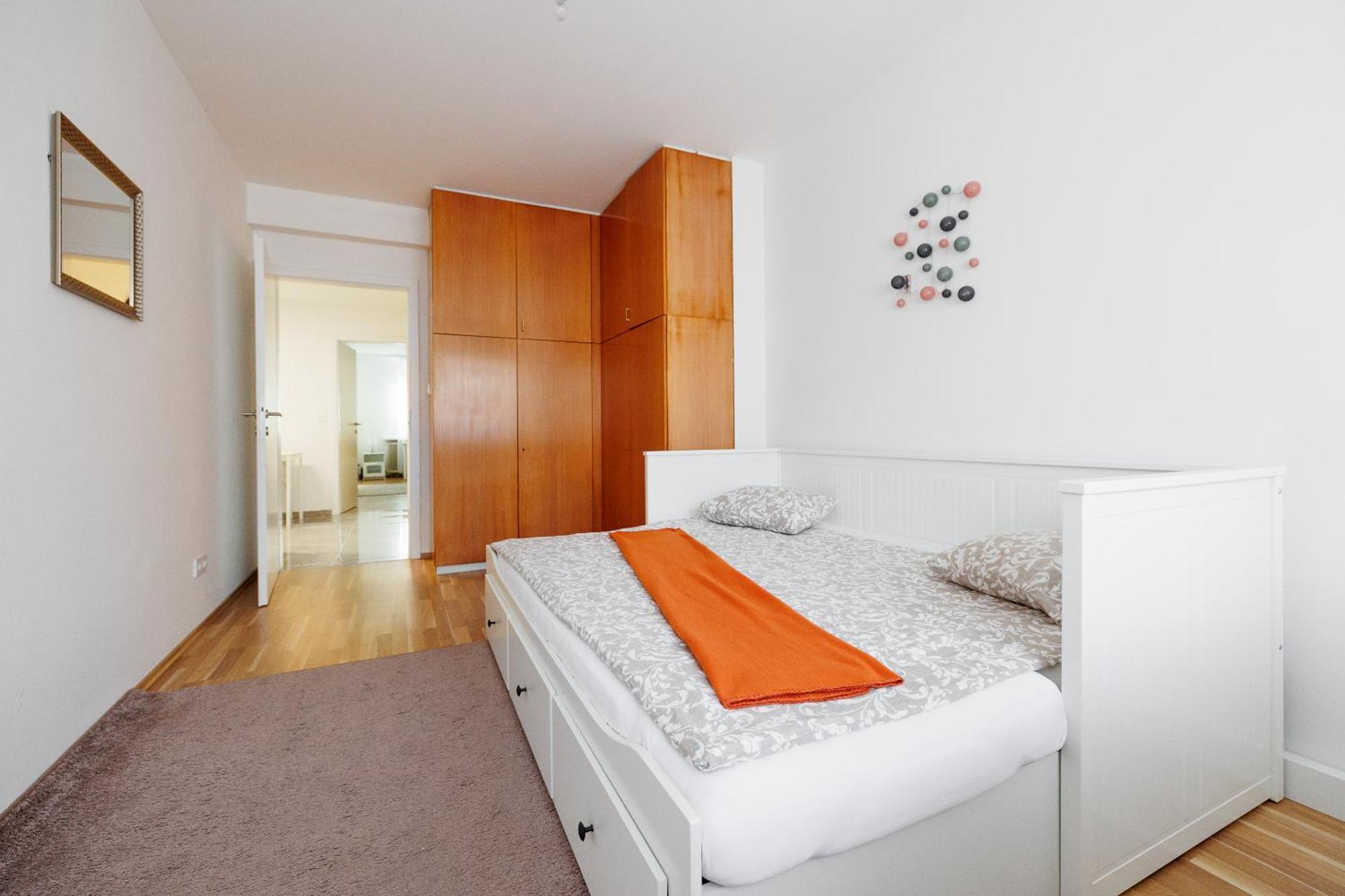 Cozy, Spacious And Charming 4 Bedrooms Apartament Viyana Dış mekan fotoğraf