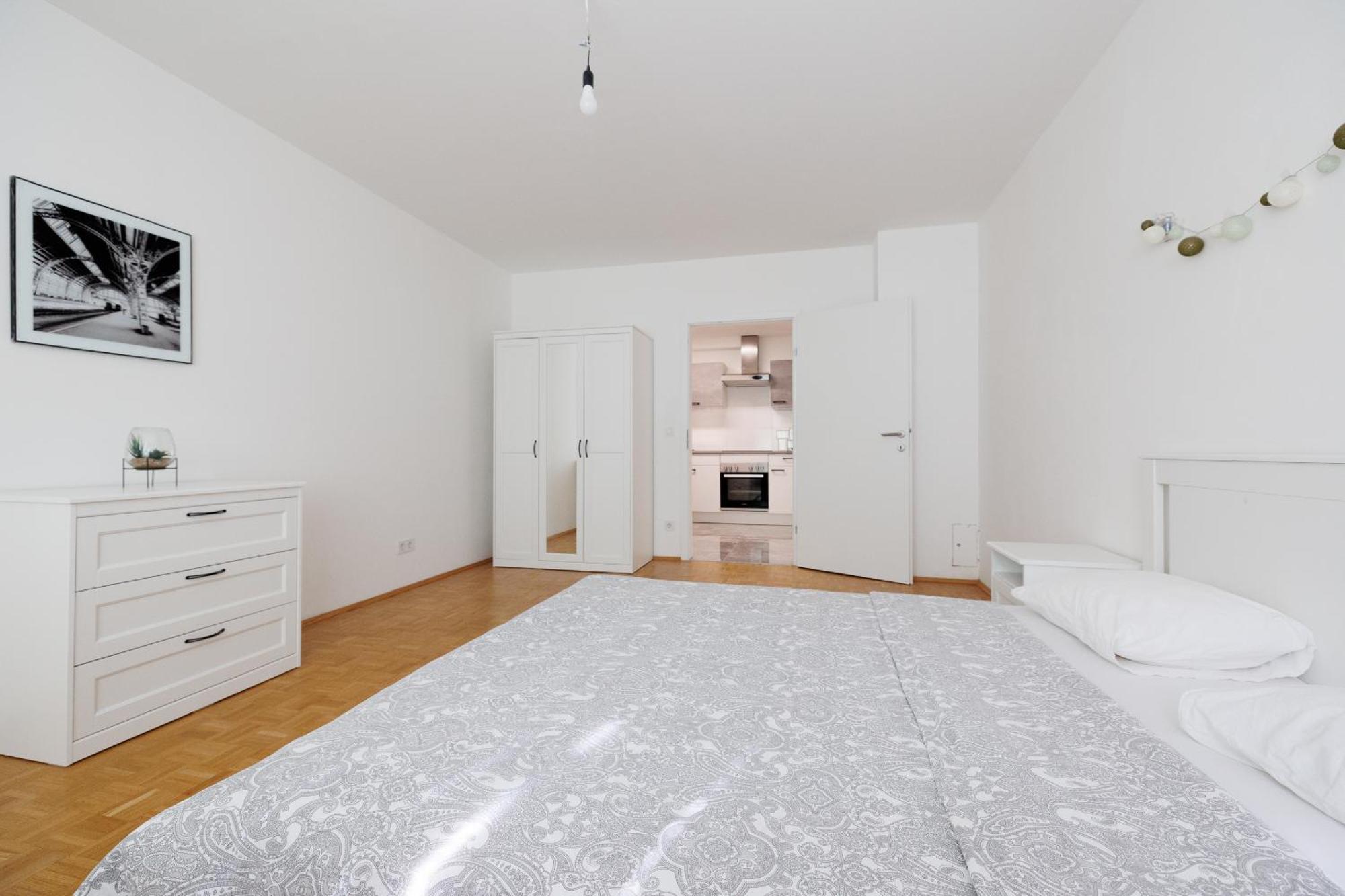 Cozy, Spacious And Charming 4 Bedrooms Apartament Viyana Dış mekan fotoğraf